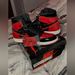 Jordan 1 Breds Red